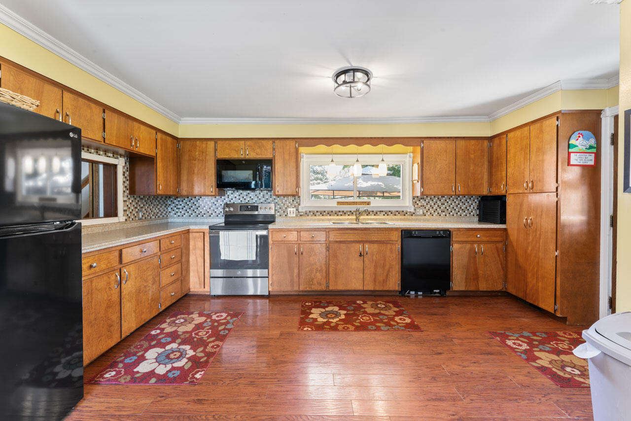 3681 South Meridian Road Laingsburg, MI 48848 - Photo 22 of 37 3681 S. Meridian Rd.-47