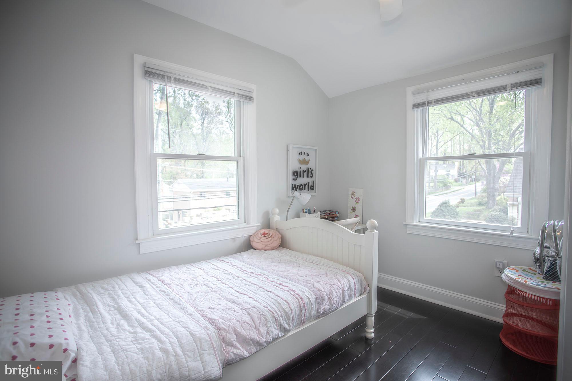 5612 Greentree Road Bethesda, MD 20817 - Photo 15 of 36