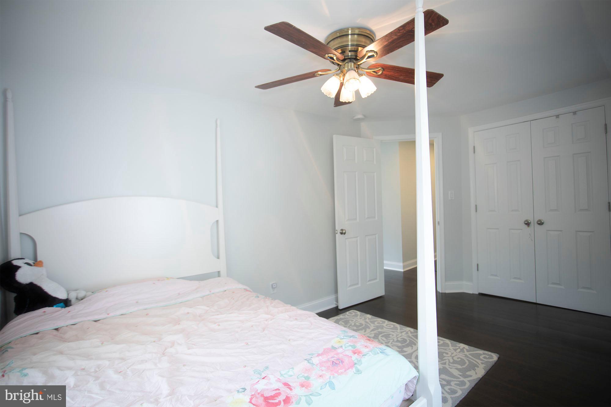 5612 Greentree Road Bethesda, MD 20817 - Photo 18 of 36
