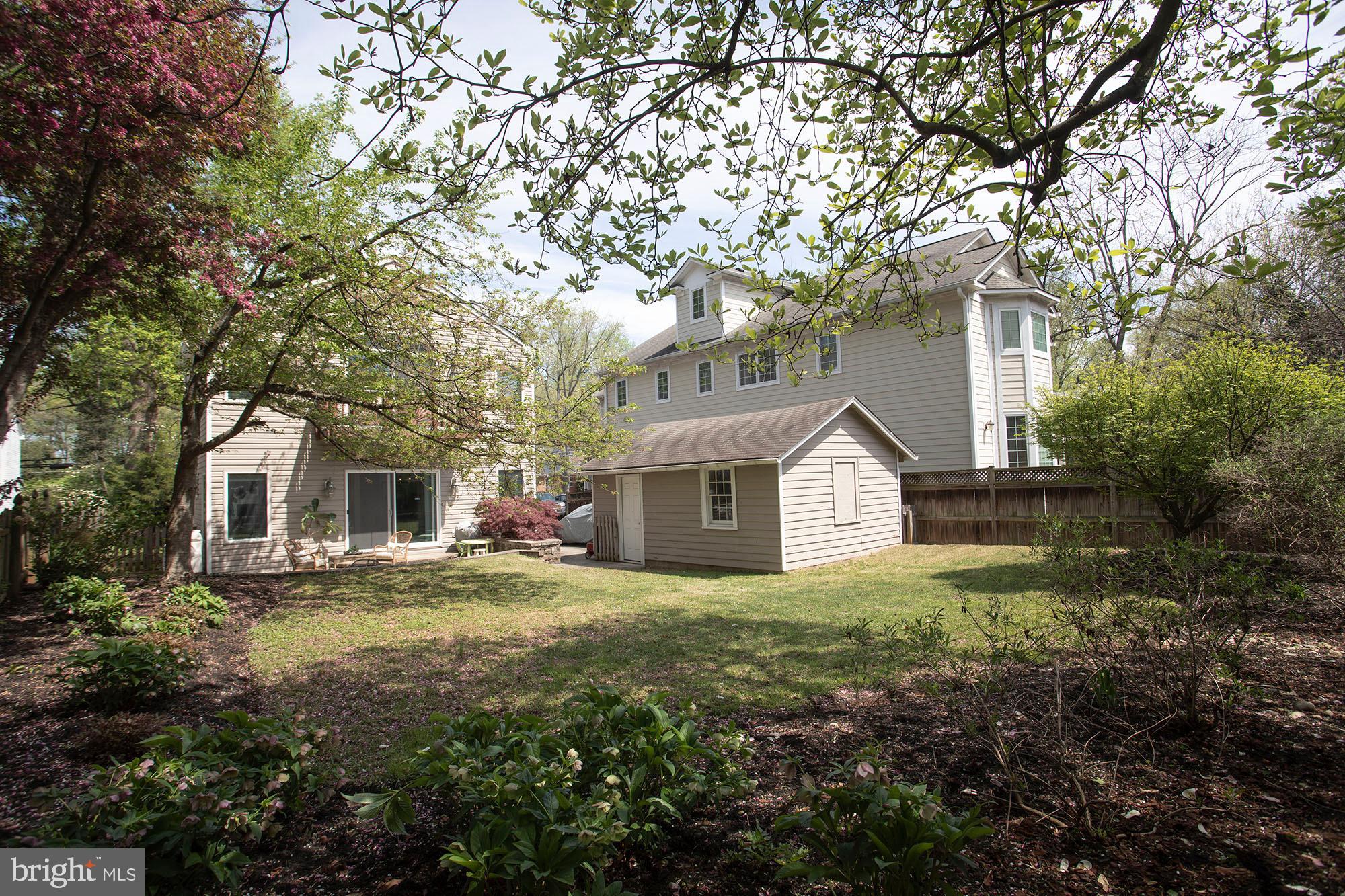 5612 Greentree Road Bethesda, MD 20817 - Photo 35 of 36