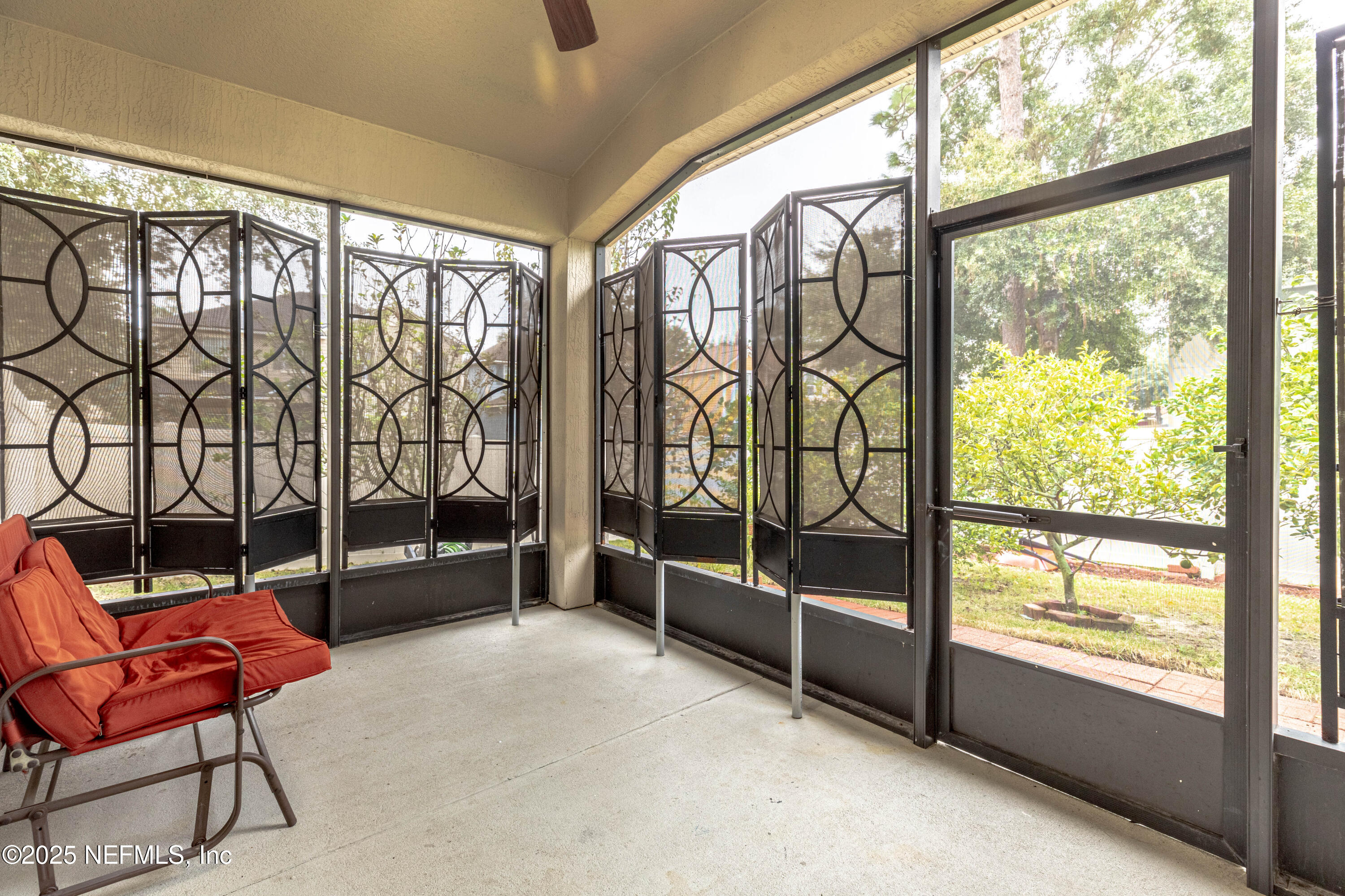 211 Amber Ridge Road Jacksonville, FL 32218 - Photo 19 of 39 Screened Porch