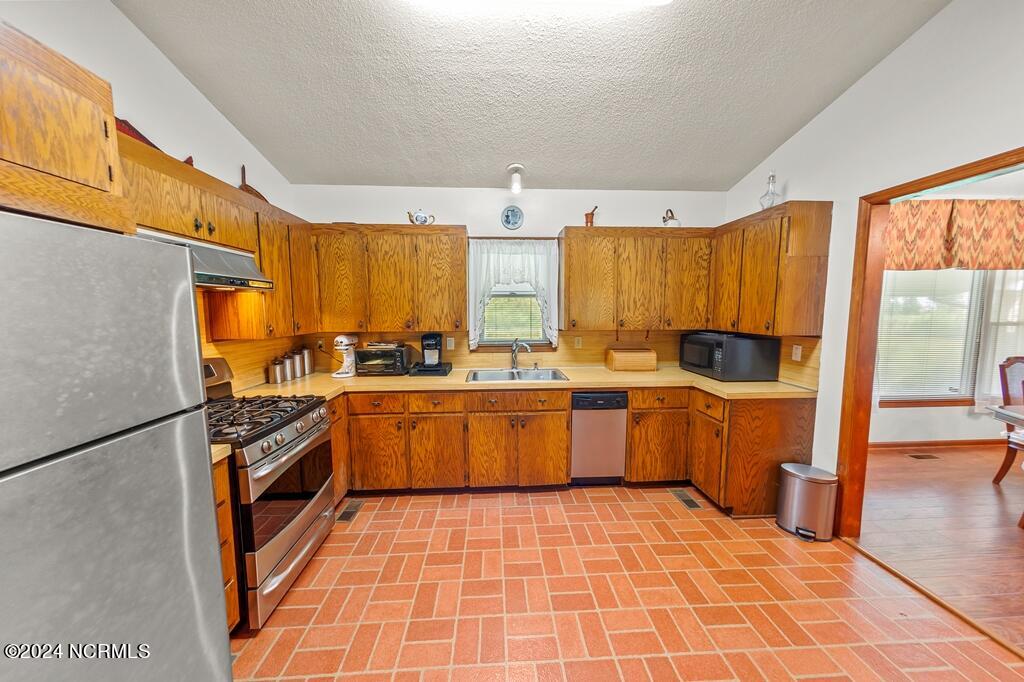 543 Cooper-Leath Road Oriental, NC 28571 - Photo 13 of 77 543CooperLeath032