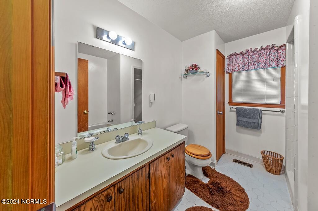 543 Cooper-Leath Road Oriental, NC 28571 - Photo 20 of 77 543CooperLeath047