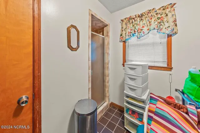 $425,500 | 543 Cooper-Leath Road, Oriental, NC 28571