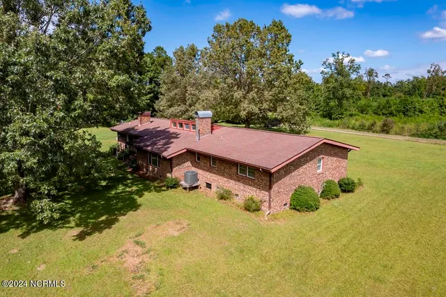$425,500 | 543 Cooper-Leath Road, Oriental, NC 28571