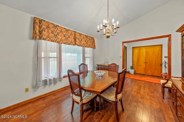 $425,500 | 543 Cooper-Leath Road, Oriental, NC 28571