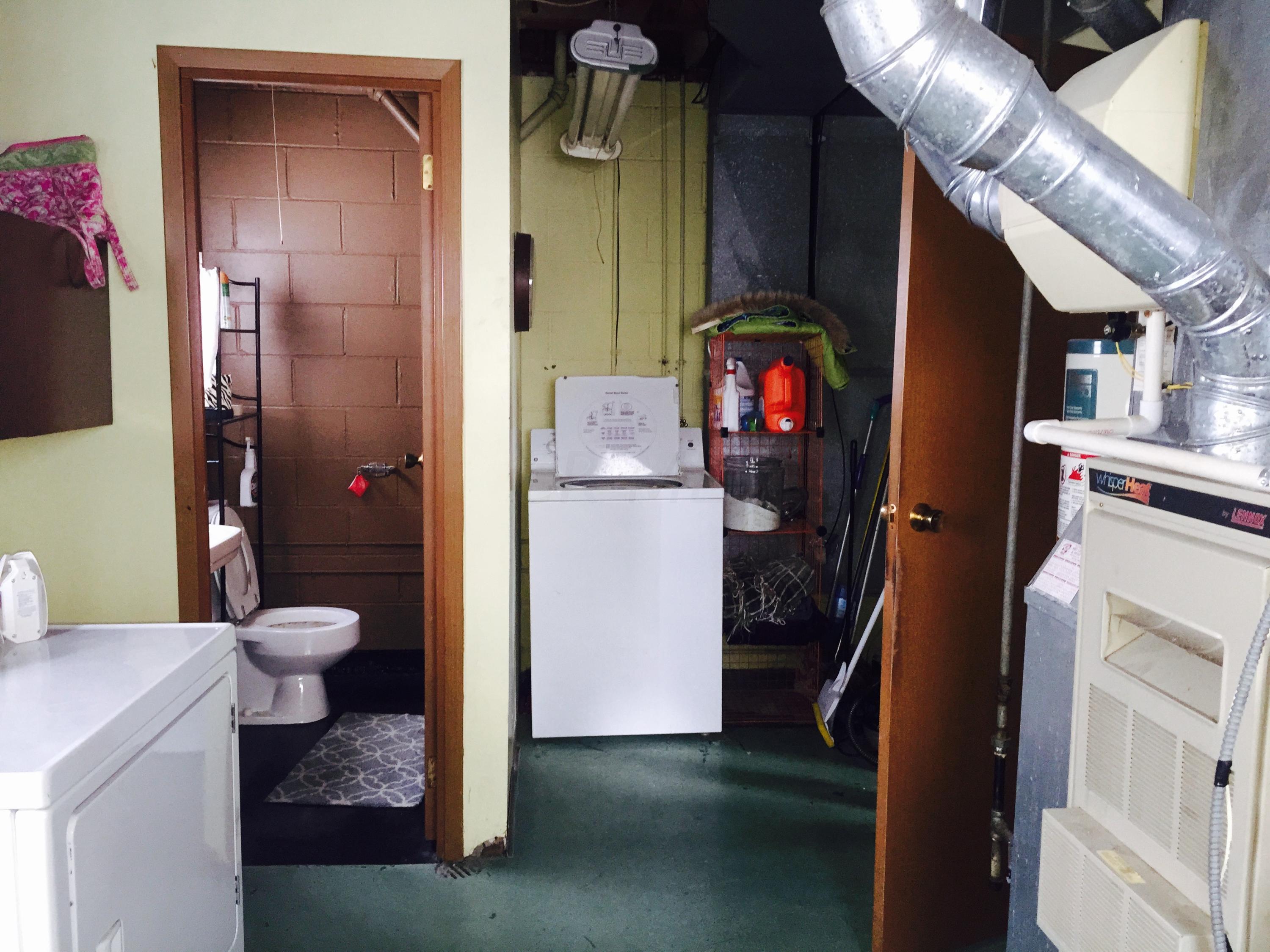 5057 Lockbourne Road Columbus, OH 43207 - Photo 10 of 13