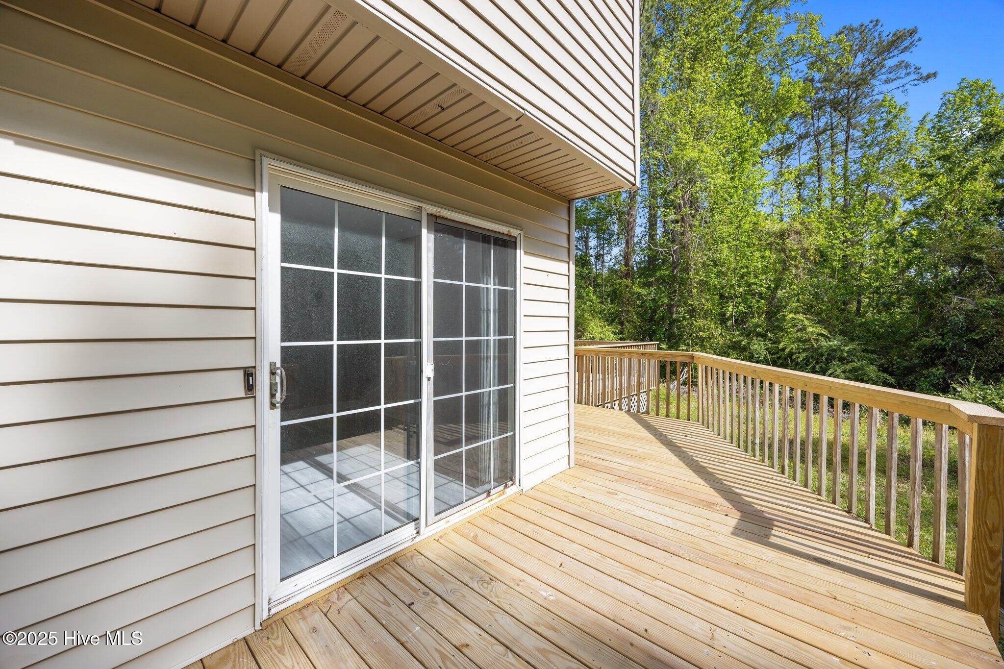 125 Pirates Road, Unit 2 New Bern, NC 28562 - Photo 34 of 46 33-web-or-mls-0C0A3527