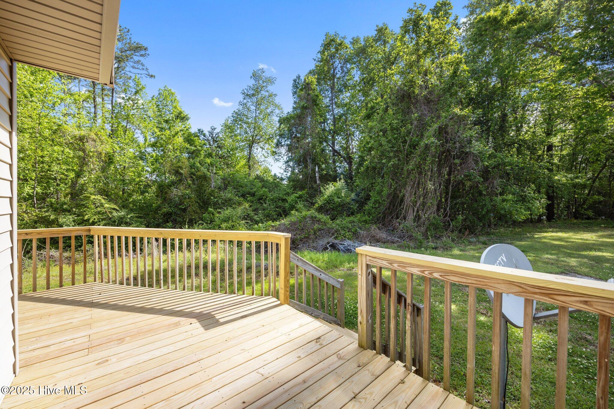 125 Pirates Road, Unit 2 New Bern, NC 28562 - Photo 35 of 46 34-web-or-mls-0C0A3528