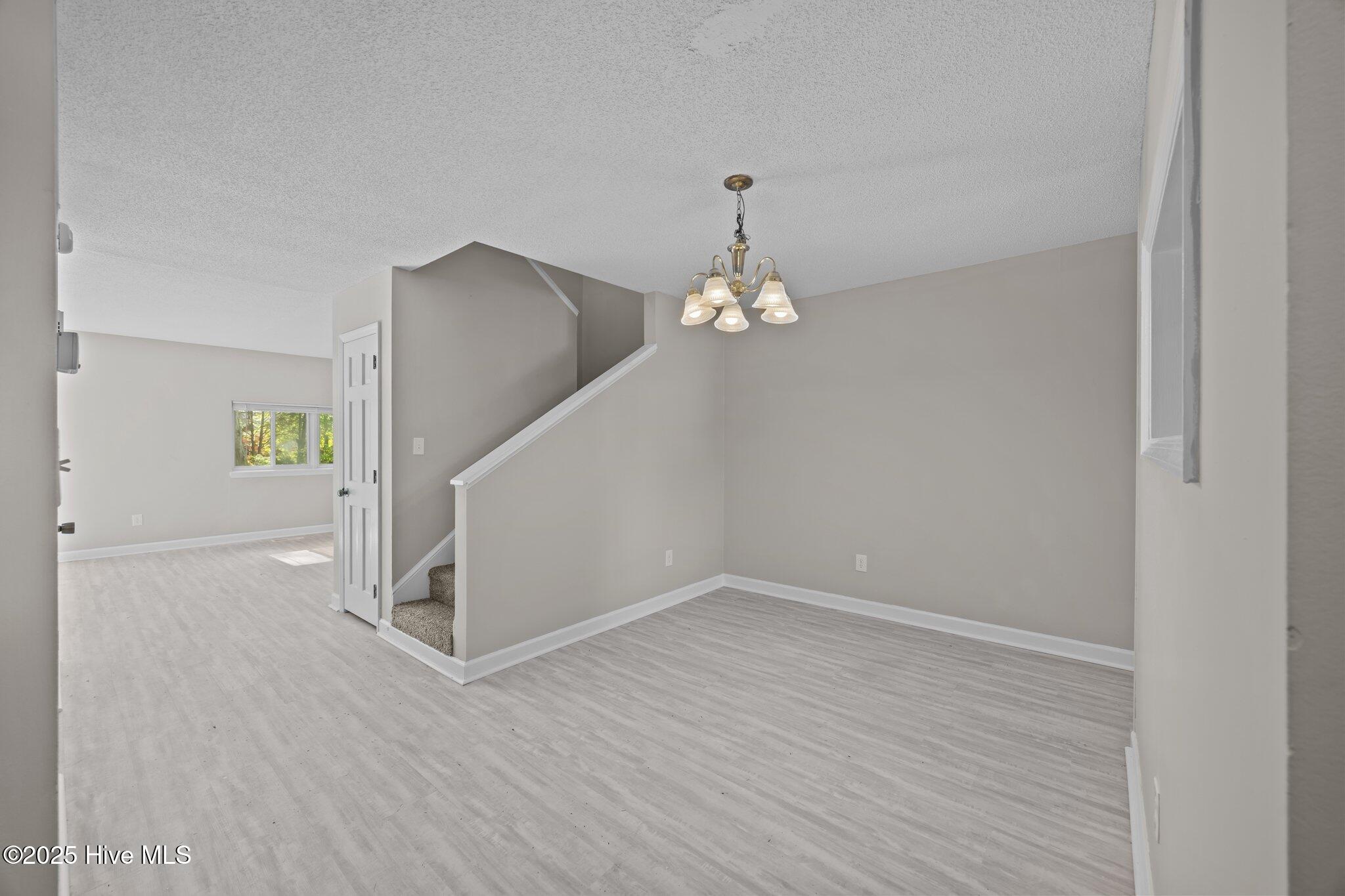 125 Pirates Road, Unit 2 New Bern, NC 28562 - Photo 8 of 46 7-web-or-mls-0C0A3448