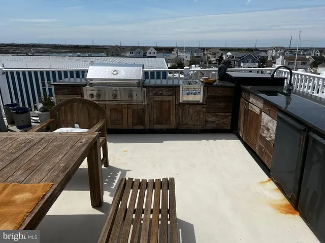 $2,850,000 | 704 Old Avalon Boulevard, Avalon, NJ 08202