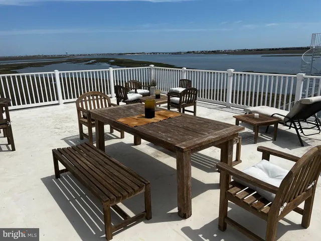 $2,850,000 | 704 Old Avalon Boulevard, Avalon, NJ 08202