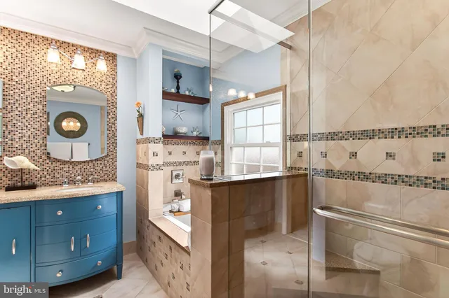 $990,000 | 6226 Point Court, Centreville, VA 20120