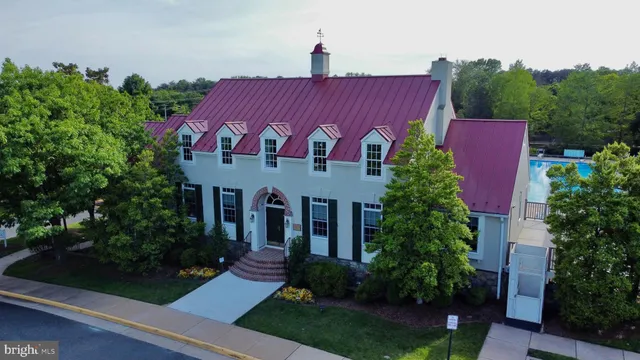 $990,000 | 6226 Point Court, Centreville, VA 20120