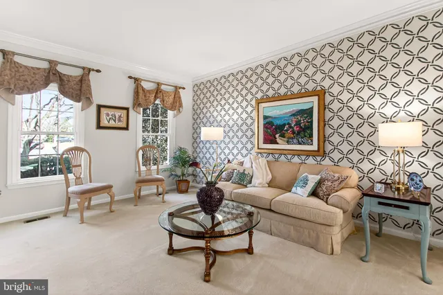 $990,000 | 6226 Point Court, Centreville, VA 20120