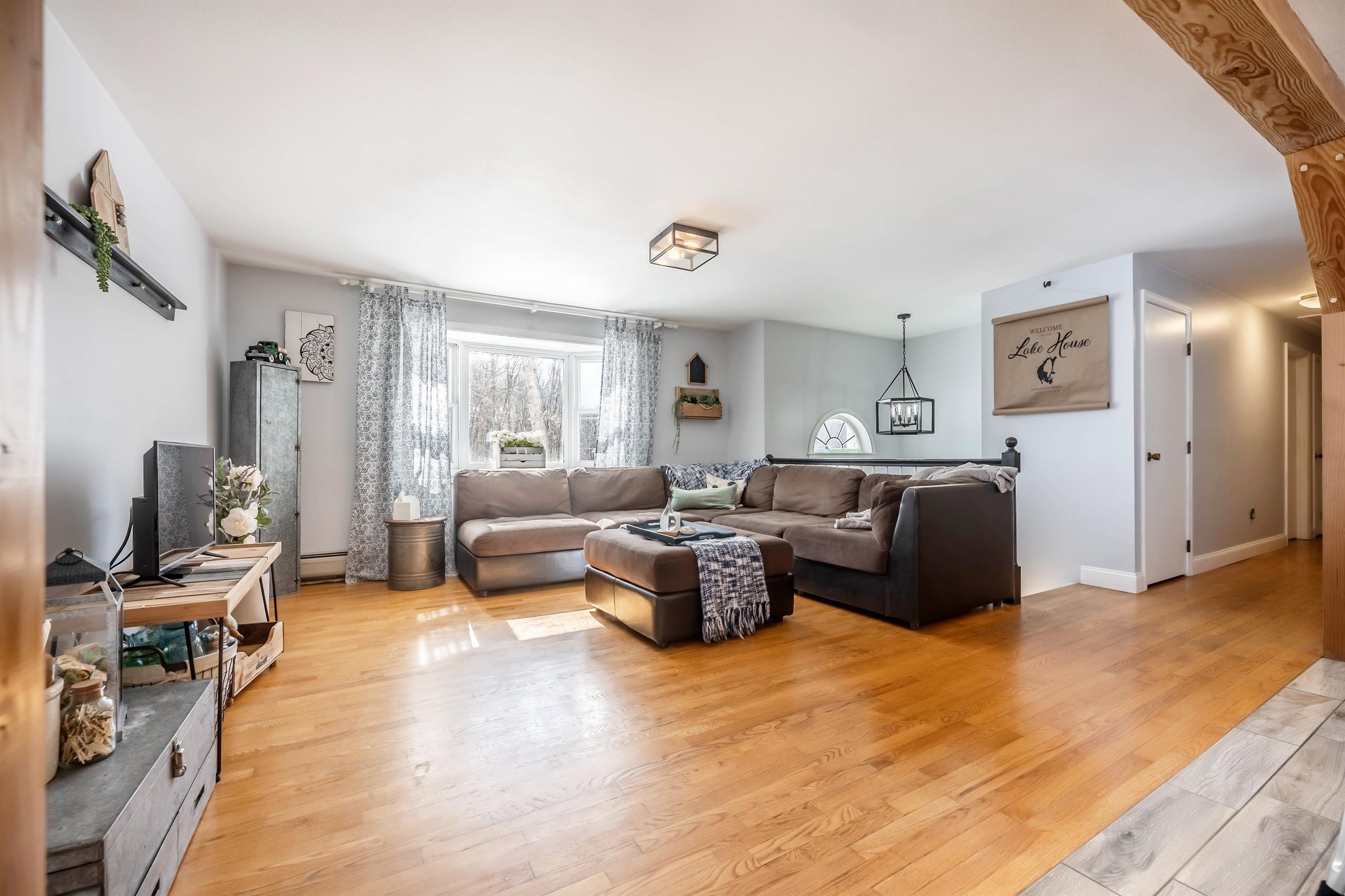 50 Conleys Grove Road Derry, NH 03038 - Photo 15 of 33