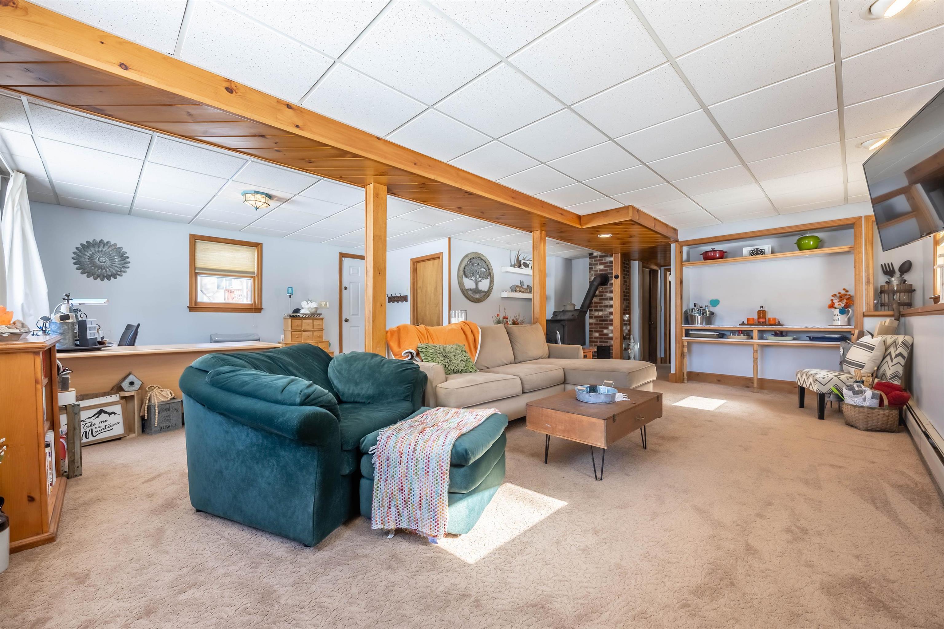 50 Conleys Grove Road Derry, NH 03038 - Photo 18 of 33