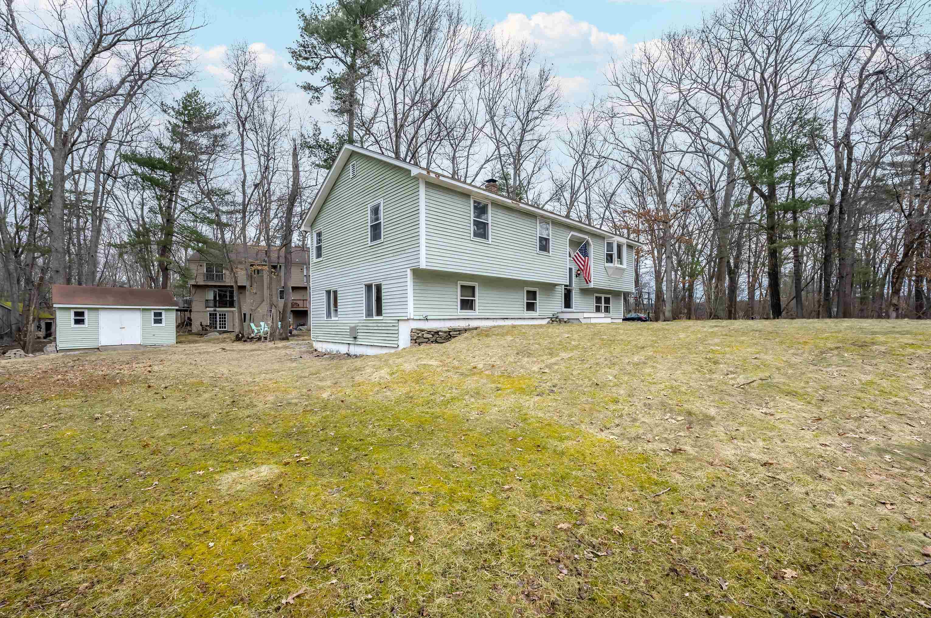 50 Conleys Grove Road Derry, NH 03038 - Photo 7 of 33