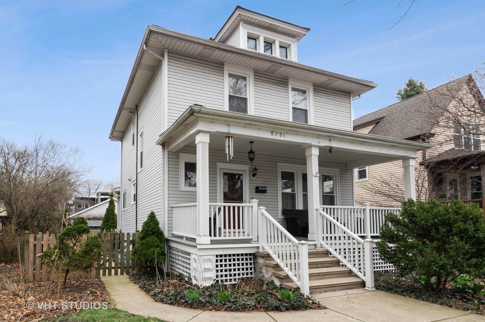 3751 North Ridgeway Avenue Chicago, IL 60618 - Photo 1 of 19
