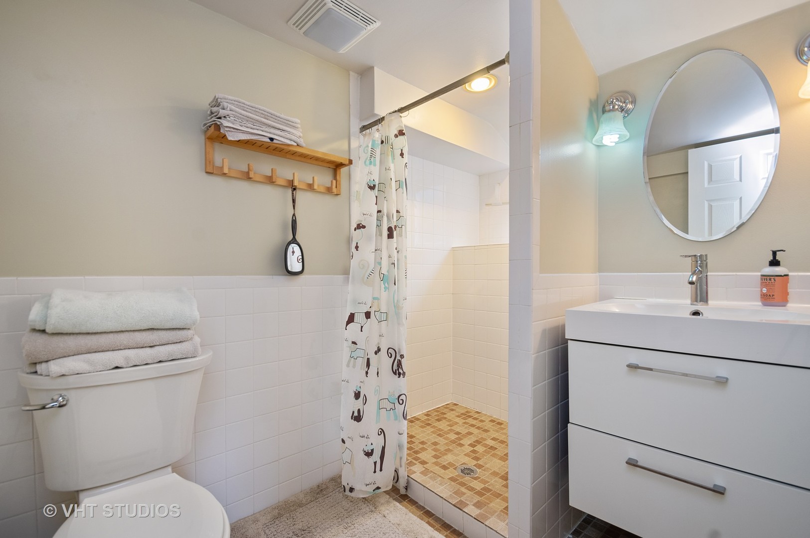 3751 North Ridgeway Avenue Chicago, IL 60618 - Photo 16 of 19