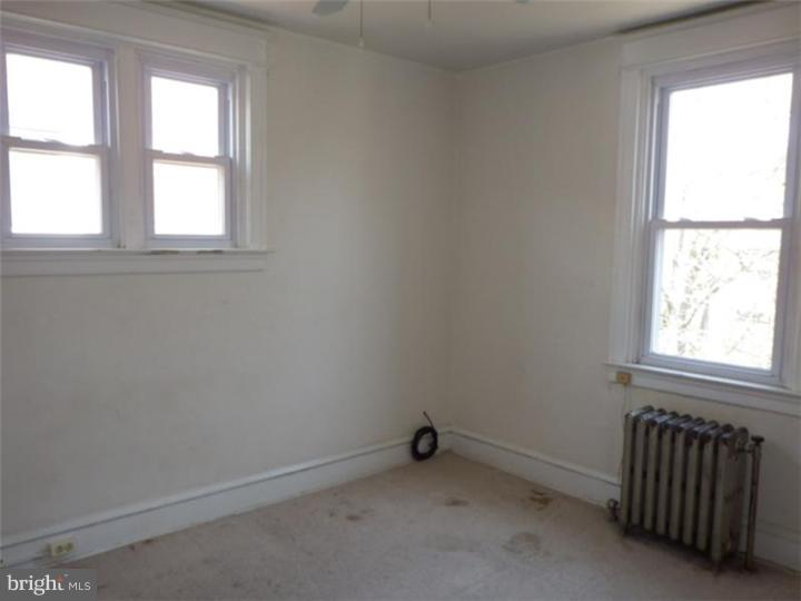 505 Holly Road Lansdowne, PA 19050 - Photo 11 of 13
