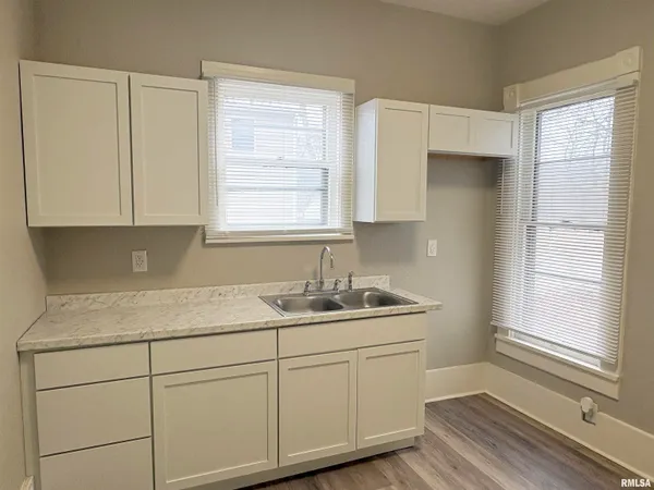 $69,900 | 314 East Archer Avenue, Peoria, IL 61603