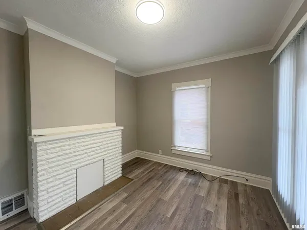 $69,900 | 314 East Archer Avenue, Peoria, IL 61603