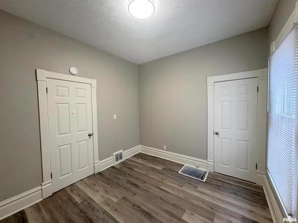 $69,900 | 314 East Archer Avenue, Peoria, IL 61603