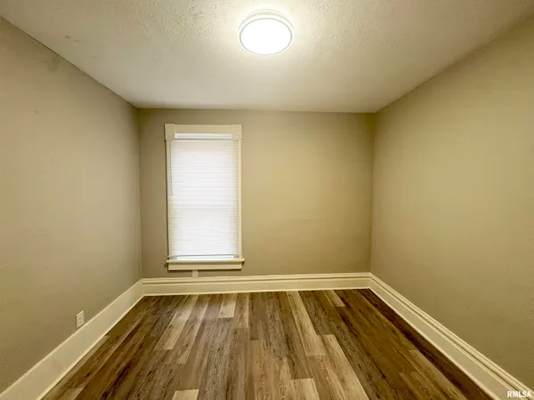 $69,900 | 314 East Archer Avenue, Peoria, IL 61603