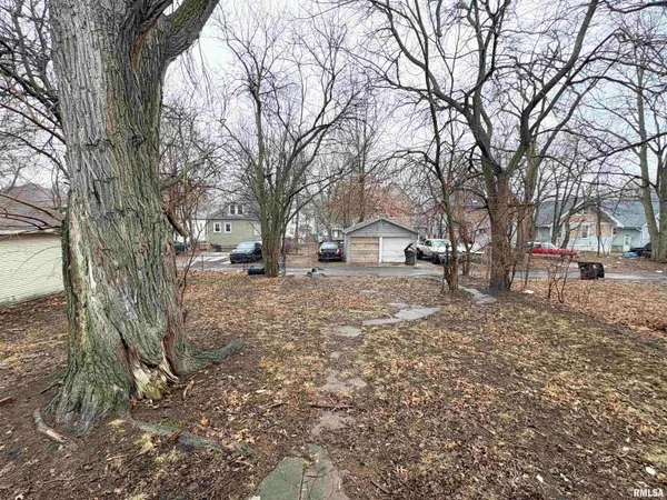 $69,900 | 314 East Archer Avenue, Peoria, IL 61603