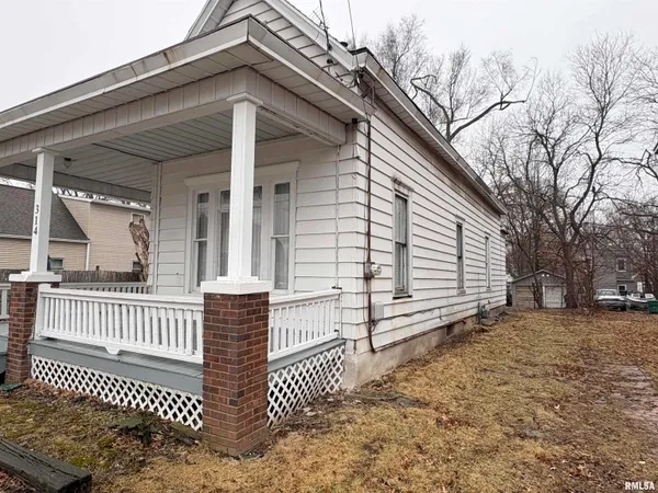 $69,900 | 314 East Archer Avenue, Peoria, IL 61603