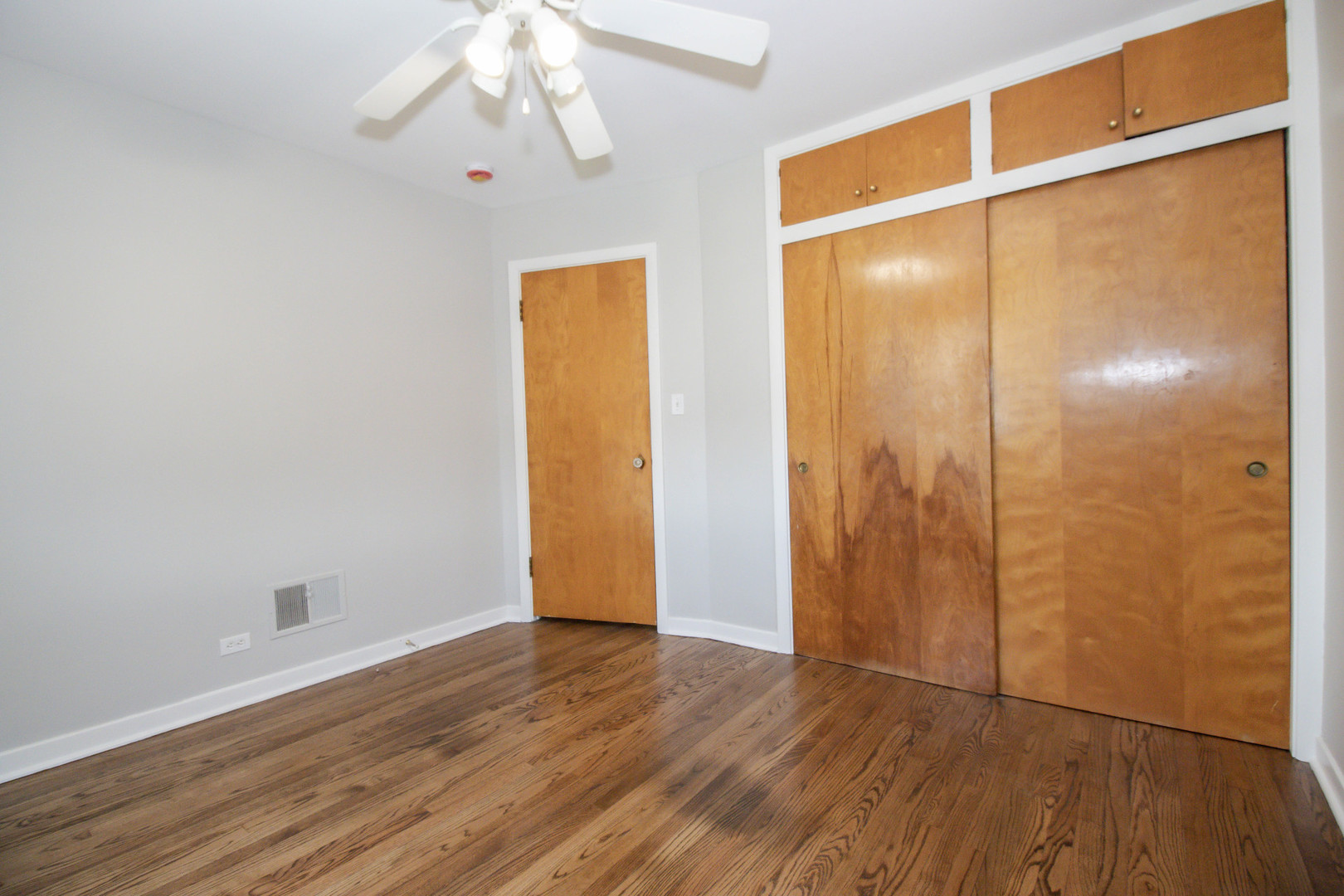 2337 Park Avenue Riverside, IL 60546 - Photo 11 of 26 Gallery Image 11