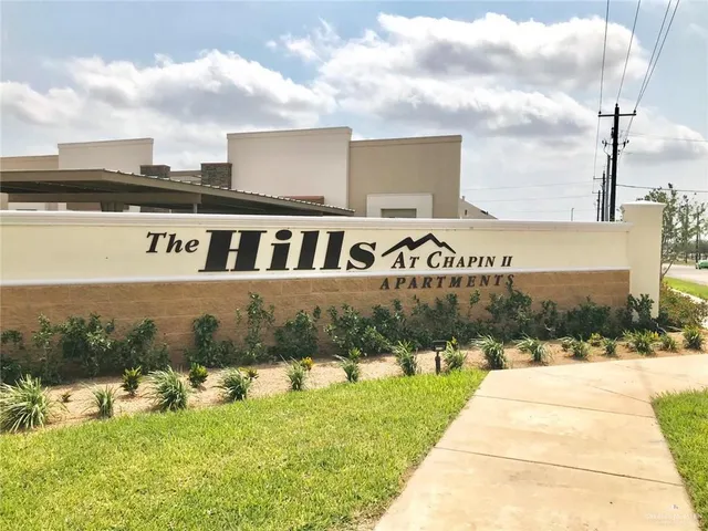 $1,100 | 701 Cathedral Hill, Unit 3, Edinburg, TX 78541
