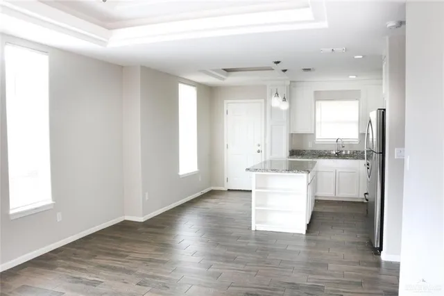 $1,100 | 701 Cathedral Hill, Unit 3, Edinburg, TX 78541