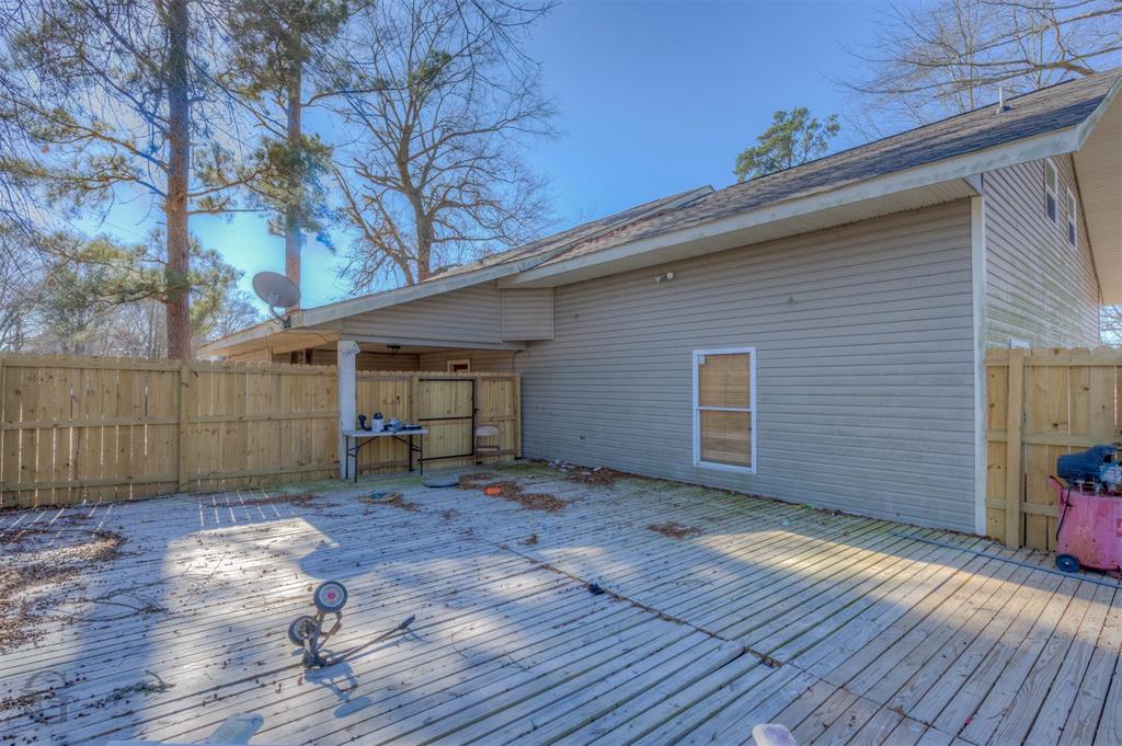 120 Bella Vista Loop Homer, LA 71040 - Photo 21 of 27 View of deck