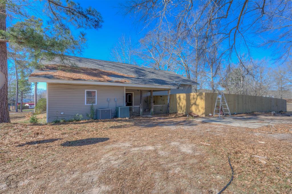 120 Bella Vista Loop Homer, LA 71040 - Photo 22 of 27 Back of property