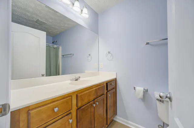 $284,900 | 2488 South Lakeview Drive, Crestview, FL 32536