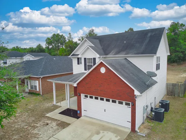 $284,900 | 2488 South Lakeview Drive, Crestview, FL 32536