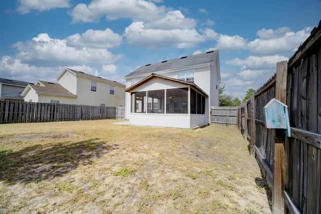 $284,900 | 2488 South Lakeview Drive, Crestview, FL 32536