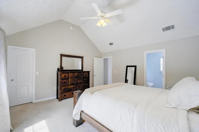 $284,900 | 2488 South Lakeview Drive, Crestview, FL 32536