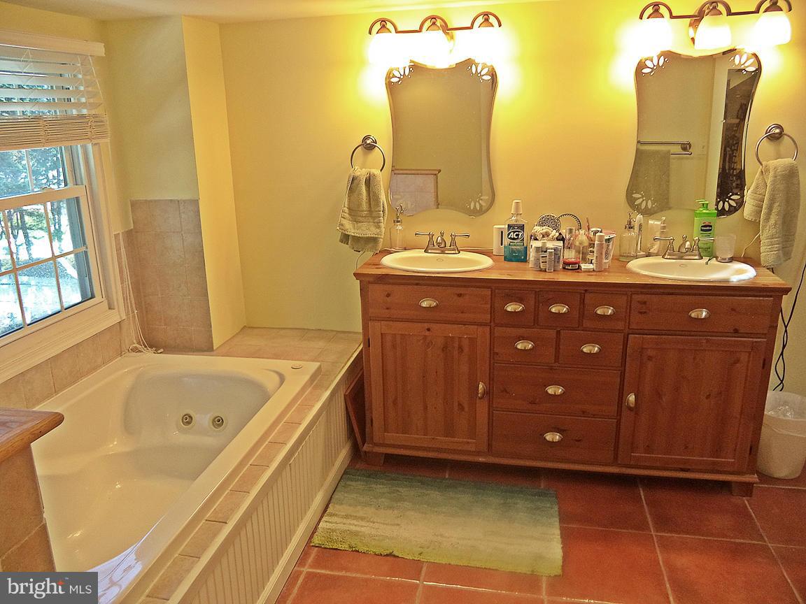 12714 Holdridge Road Silver Spring, MD 20906 - Photo 19 of 30 Jacuzzi Tub, Dual Sinks, Separate Shower