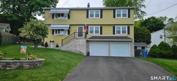 $1,700 | 14 Cadwell Court, New Britain, CT 06051