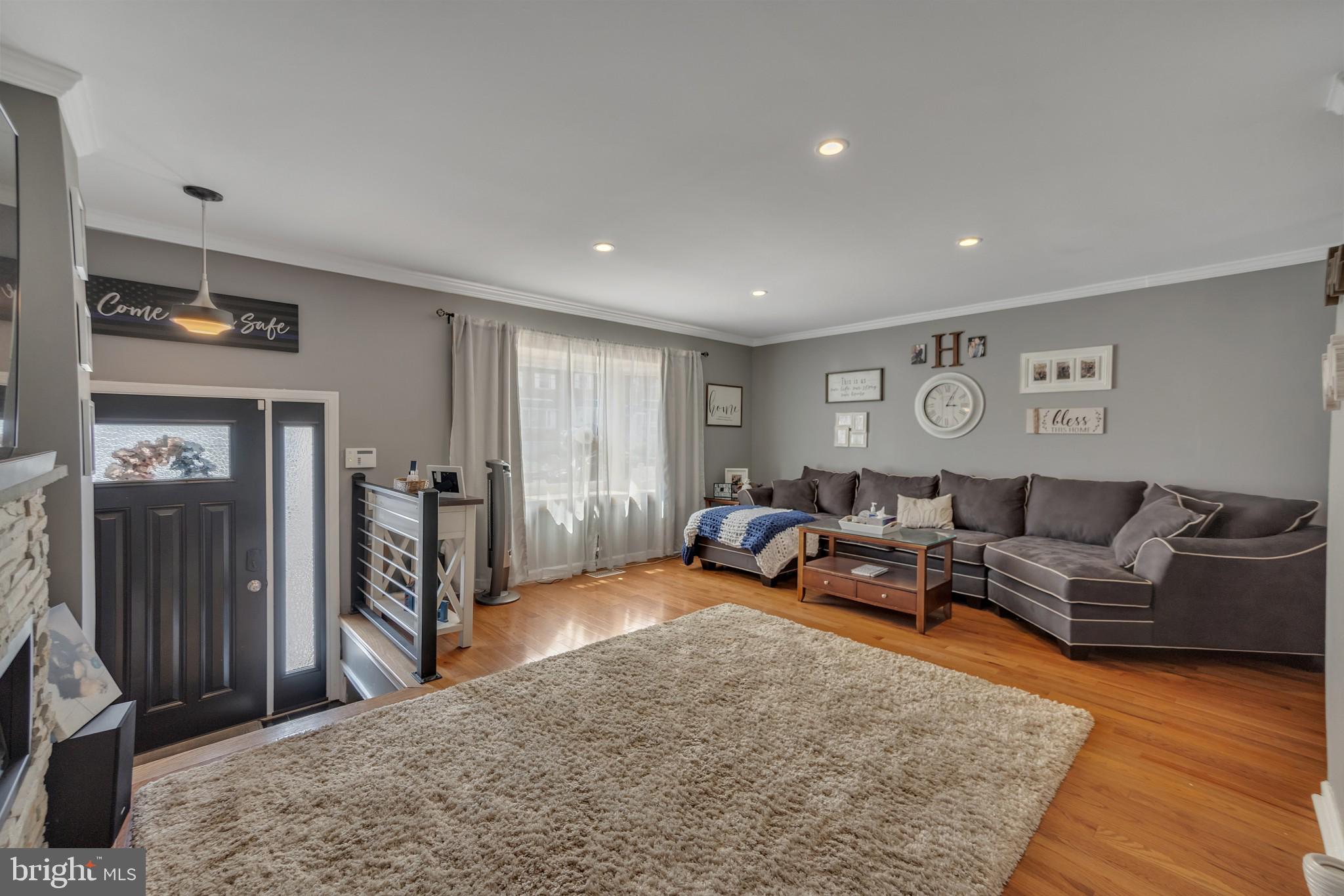 3315 Ancona Road Philadelphia, PA 19154 - Photo 4 of 30