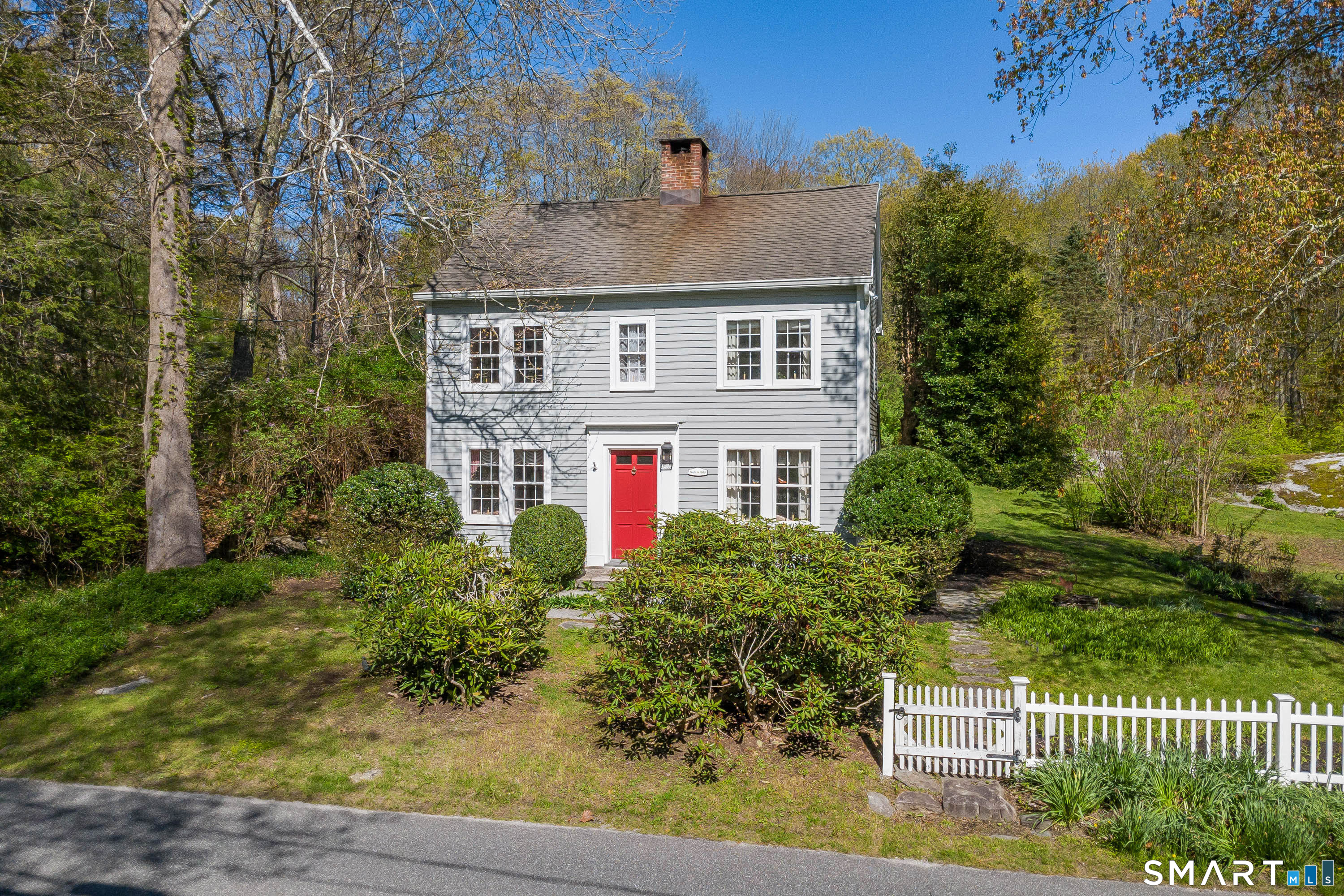 6 High Rock Road Newtown, CT 06482 - Photo 3 of 40