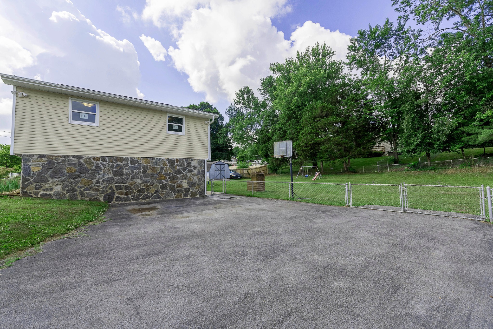 4112 Crestfield Road Knoxville, TN 37921 - Photo 10 of 12 Gallery Image 10