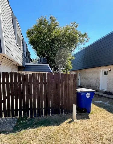 $1,195 | 4906 West Gate Boulevard, Unit 104, Austin, TX 78745