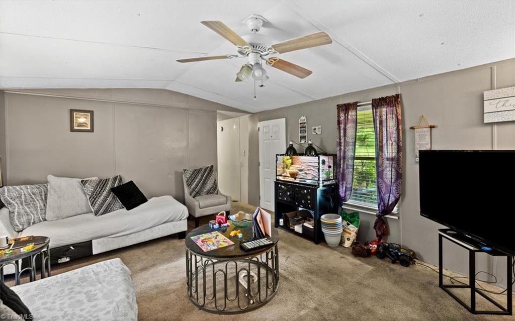 1844 Price Road Eden, NC 27288 - Photo 21 of 38