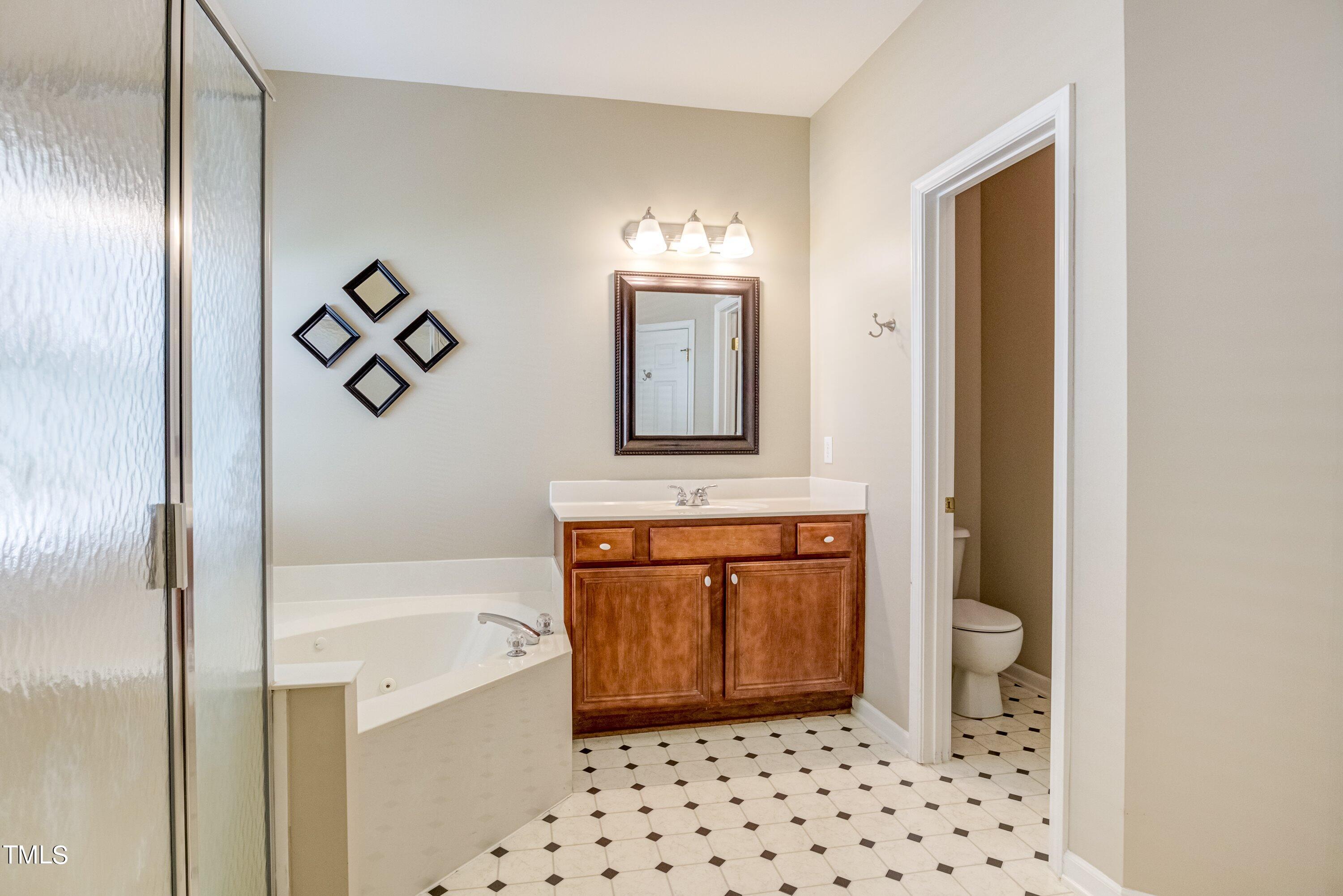 104 Beckford Road Cary, NC 27518 - Photo 21 of 52 39-104-Beckford-45