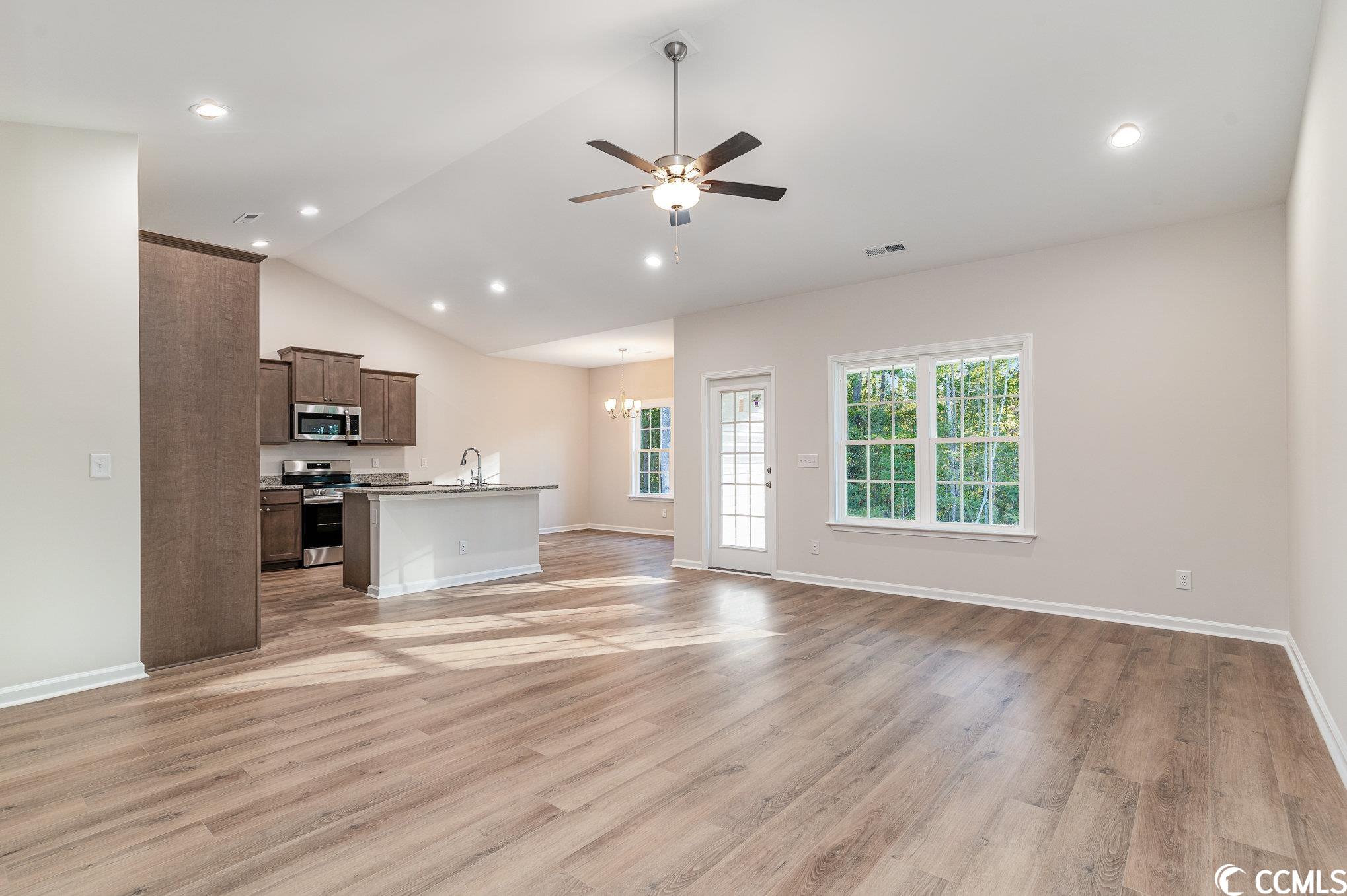 443 Cane Branch Road Loris, SC 29569 - Photo 4 of 24 Gallery Image 4