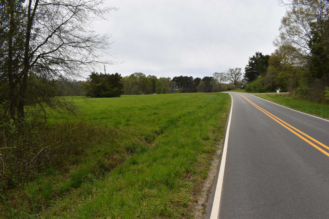 1076 Tom Stevens Road Siler City, NC 27344 - Photo 17 of 24 Gallery Image 17